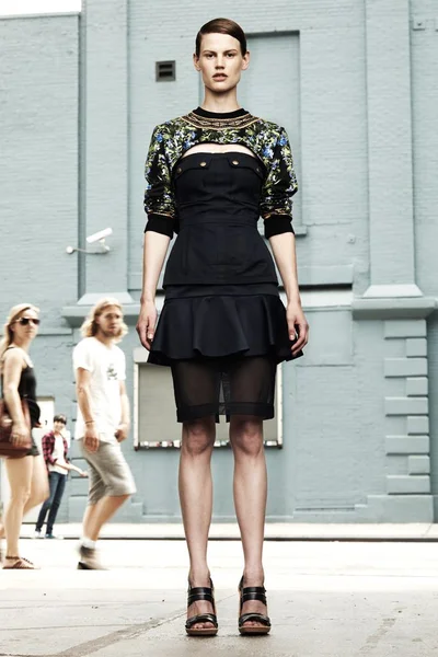 Look 26